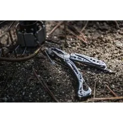 Leatherman Skeletool 7-In-1 Multi-Tool 23 Leatherman Skeletool 7-In-1 Multi-Tool -Camping Hardware Sales BCF 536118 07 hi res