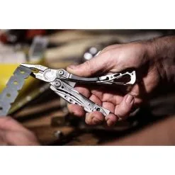 Leatherman Skeletool 7-In-1 Multi-Tool 29 Leatherman Skeletool 7-In-1 Multi-Tool -Camping Hardware Sales BCF 536118 13 hi res