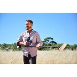 Minelab Gold Monster 1000 Metal Detector -Camping Hardware Sales BCF 596811 02 hi res